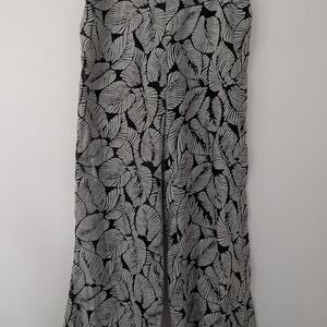 Black and White Leaf Print Pants